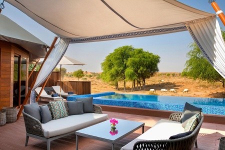 Spojené arabské emiráty Ras Al Khaimah The Ritz Carlton (Al Wadi Desert) 14 dňový pobyt Raňajky Letecky Letisko: Praha August 2025 (26/08/25- 8/09/25)