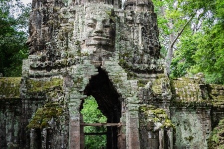 Tajuplný Angkor Wat s odpočinkom na plážach v Thajsku - 8