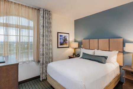 Candlewood Suites Anaheim - Resort Area