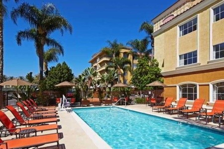 USA California Portofino Inn & Suites 12 dňový pobyt Bez stravy Letecky Letisko: Viedeň June 2025 (18/06/25-29/06/25)