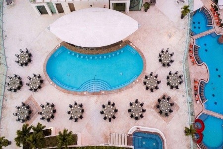 Beach Palace Wyndham Grand Resort - 7