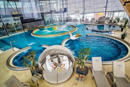 Slovensko Východné Slovensko Aquacity Seasons 8 dňový pobyt Raňajky Vlastná February 2026 (13/02/26-20/02/26)