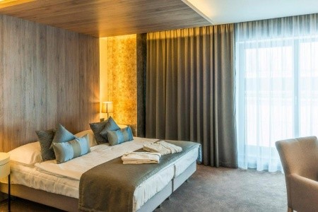 Slovensko Východné Slovensko Aquacity Seasons 8 dňový pobyt Raňajky Vlastná February 2026 (13/02/26-20/02/26)