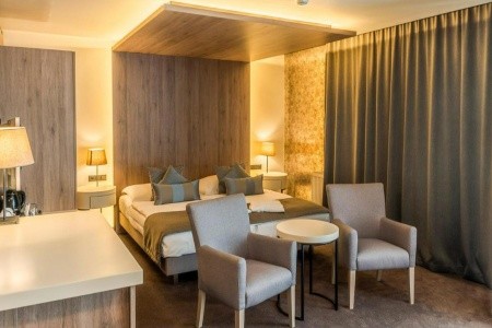 Slovensko Východné Slovensko Aquacity Seasons 8 dňový pobyt Raňajky Vlastná February 2026 (13/02/26-20/02/26)