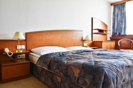 Česká republika Praha a okolie Olympik 6 dňový pobyt Raňajky Vlastná June 2026 (19/06/26-24/06/26)