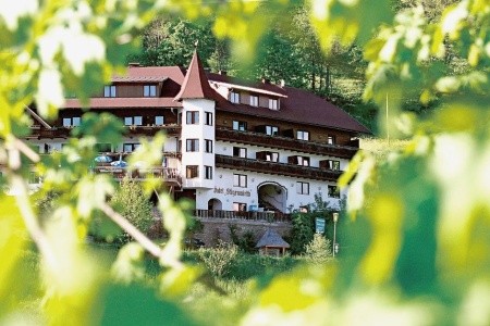 Hotel-Restaurant-Ferienanlage Stigenwirth (Krakauebene)