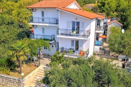 Vila Jure