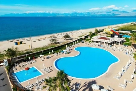 Almyros Beach Resort & Spa - 8