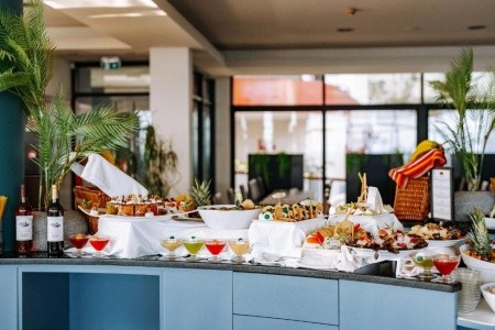 Madeira Funchal Muthu Raga Madeira 10 dňový pobyt Polpenzia Letecky Letisko: Budapešť January 2026 (27/01/26- 5/02/26)