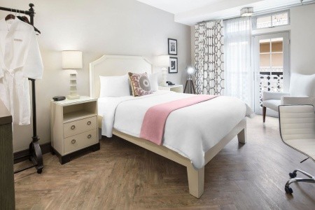 USA California The Hotel Of Hollywood 9 dňový pobyt Raňajky Letecky Letisko: Viedeň October 2025 (31/10/25- 8/11/25)