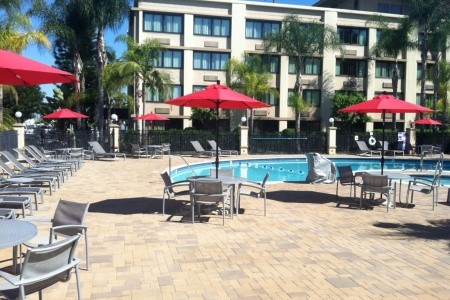 USA California Doubletree By Hilton Buena Park 15 dňový pobyt Raňajky Letecky Letisko: Praha October 2025 (28/10/25-11/11/25)