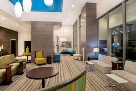 USA New York Hilton Garden Inn Nyc Financial Center / Manhattan Downtown 11 dňový pobyt Raňajky Letecky Letisko: Viedeň September 2025 (30/09/25-10/10/25)