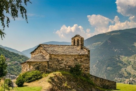 Katarské hrady, Andorra a francouzské Pyreneje