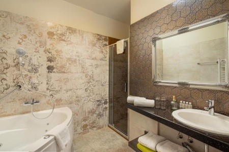 Maďarsko Západné Zadunajsko Kehida Termal 5 dňový pobyt Polpenzia Vlastná November 2025 (12/11/25-16/11/25)