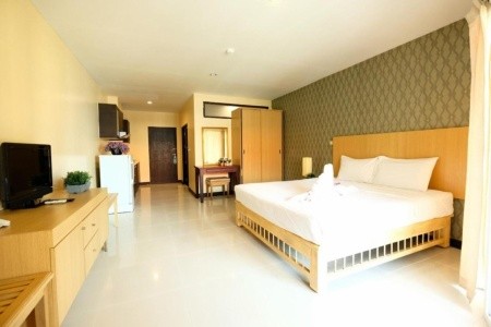 Thajsko Pattaya Jomtien Plaza Residence 14 dňový pobyt Raňajky Letecky Letisko: Praha November 2026 (23/11/26- 6/12/26)