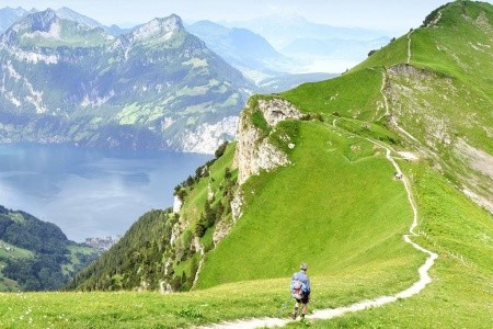 Srdce Švýcarska vlakem s TOP lanovkami v ceně - 11