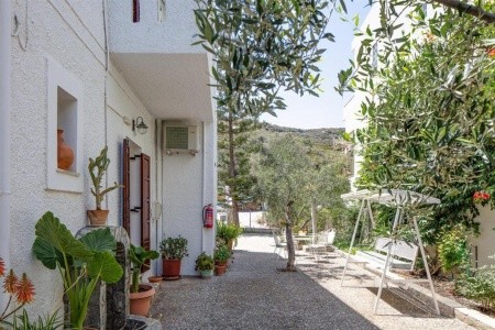 Studia Eleftheria - 6