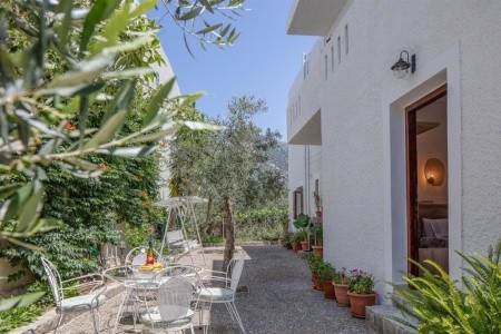 Studia Eleftheria - 10