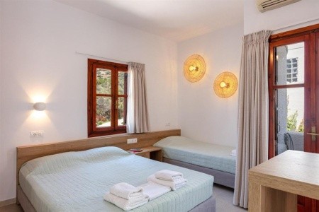 Studia Eleftheria - 17