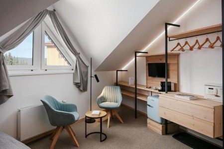 Česká republika Krkonoše Bellevue 11 dňový pobyt Raňajky Vlastná November 2025 (23/11/25- 3/12/25)