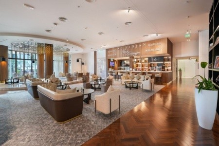 Spojené arabské emiráty Abu Dhabi Le Meridien Abú Dhábí 8 dňový pobyt Raňajky Letecky Letisko: Praha April 2026 (23/04/26-30/04/26)