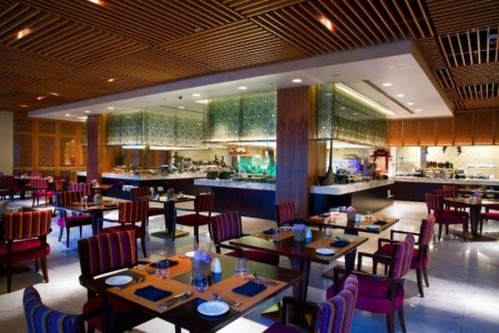 Hotel Bab Al Qasr Hotel