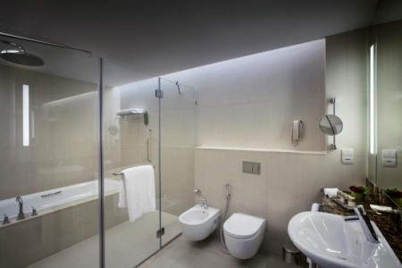 Hotel Bab Al Qasr Hotel