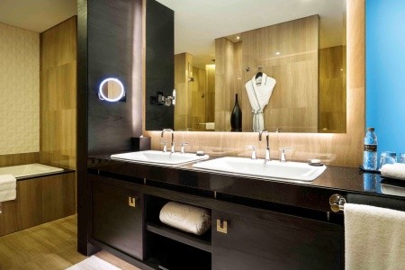 Sofitel Corniche - 90