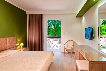 Alexandra Beach - 24