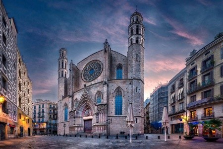 BARCELONA A MONTSERRAT S POBYTEM U MOŘE let - 5