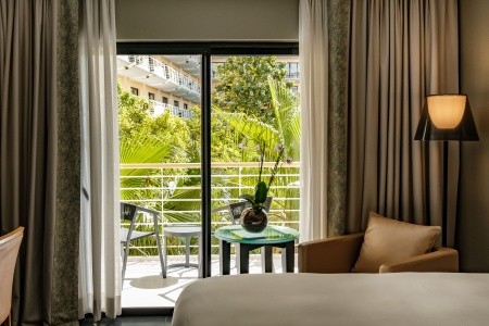 Intercontinental - 41