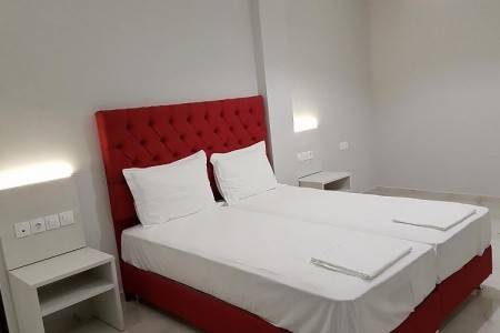 Enjoy Lichnos Bay Village & Camping - 4