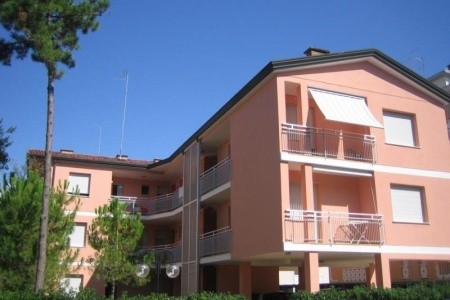 Condominio Dei Pini