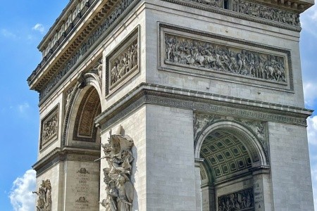 Tajemství Paříže a Versailles - 42