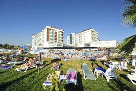 Turecko Turecká riviéra Cenger Beach Resort & Spa 8 dňový pobyt All Inclusive Letecky Letisko: Košice June 2025 (11/06/25-18/06/25)