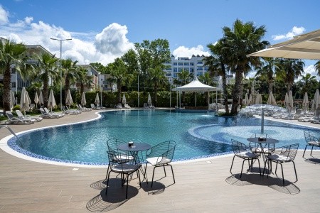 Albánsko Durrës Henry Resort 8 dňový pobyt All Inclusive Letecky Letisko: Brno July 2026 ( 7/07/26-14/07/26)