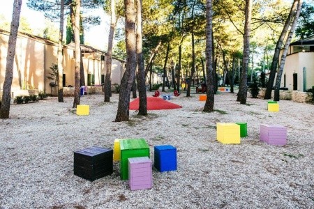 Zaton Holiday Resort 4 Star Apartments