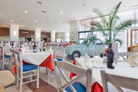 Bulharsko Obzor Sol Luna Bay Resort & Aquapark 8 dňový pobyt All Inclusive Letecky Letisko: Bratislava August 2026 (18/08/26-25/08/26)