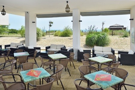 Bulharsko Obzor Sol Luna Bay Resort & Aquapark 8 dňový pobyt All Inclusive Letecky Letisko: Bratislava August 2026 (18/08/26-25/08/26)