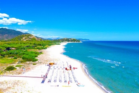Taliansko Sardínia / Sardegna Futura Club Colostrai 5 dňový pobyt All Inclusive Letecky Letisko: Praha August 2025 (22/08/25-26/08/25)