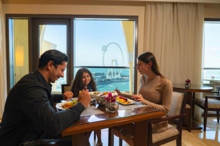 Spojené arabské emiráty Dubaj Amwaj Rotana Jumeirah Beach 8 dňový pobyt All Inclusive Letecky Letisko: Praha January 2026 (17/01/26-24/01/26)