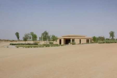 Spojené arabské emiráty Dubaj Bab Al Shams Desert Resort & Spa 8 dňový pobyt Polpenzia Letecky Letisko: Praha February 2026 ( 1/02/26- 8/02/26)