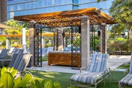 Spojené arabské emiráty Dubaj Conrad 5 dňový pobyt Bez stravy Letecky Letisko: Praha February 2026 (19/02/26-23/02/26)