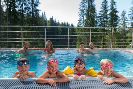 Ski & Wellness Residence Družba