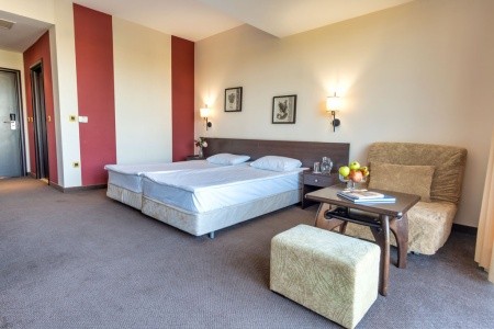 Bulharsko Slnečné Pobrežie Flamingo 8 dňový pobyt All Inclusive Letecky Letisko: Praha May 2026 (31/05/26- 7/06/26)