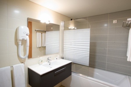 Portugalsko Azorské ostrovy Antillia 14 dňový pobyt Raňajky Letecky Letisko: Viedeň October 2025 (22/10/25- 4/11/25)