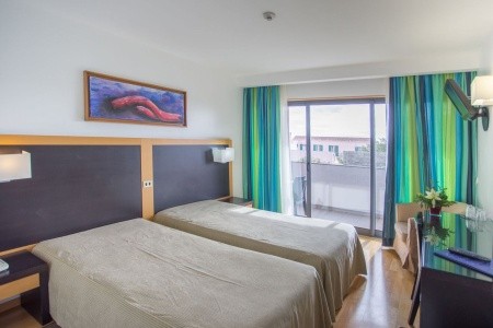 Portugalsko Azorské ostrovy Antillia 14 dňový pobyt Raňajky Letecky Letisko: Viedeň October 2025 (22/10/25- 4/11/25)