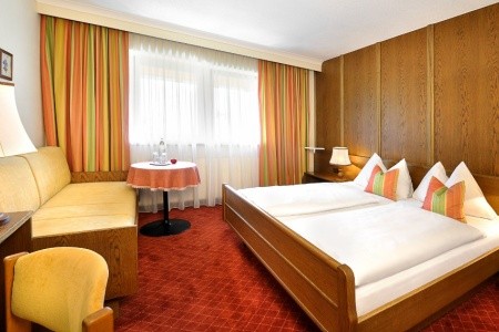 St. Hubertus (Lofer) - 21