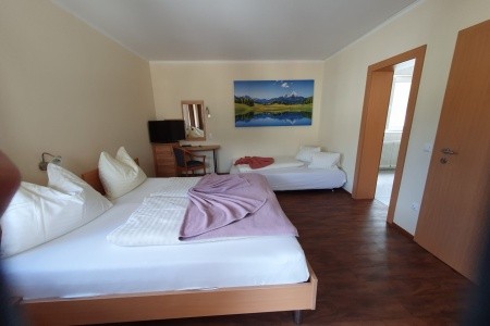 Gasthof Zur Post - 90