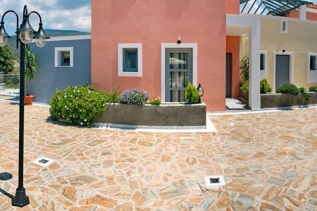 Theofilos Superior - 8